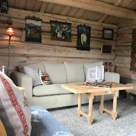 Charming From 1888 Nyaraló