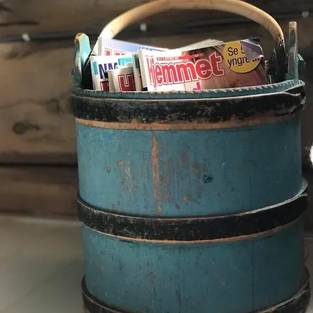 Charming From 1888 *