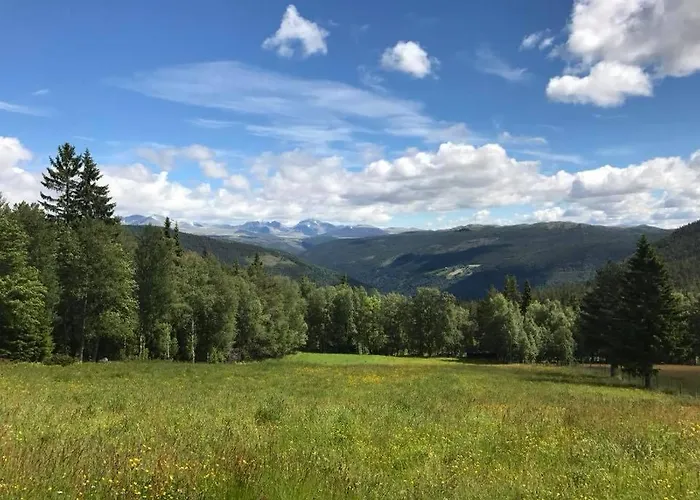 Charming From 1888 Sel