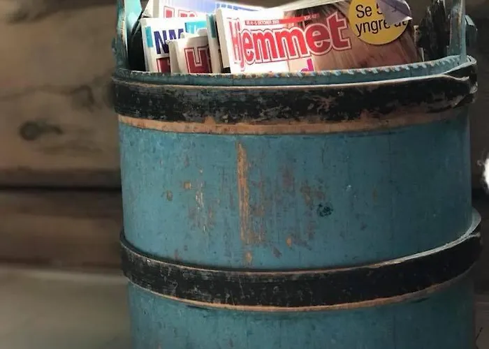 Charming From 1888 *